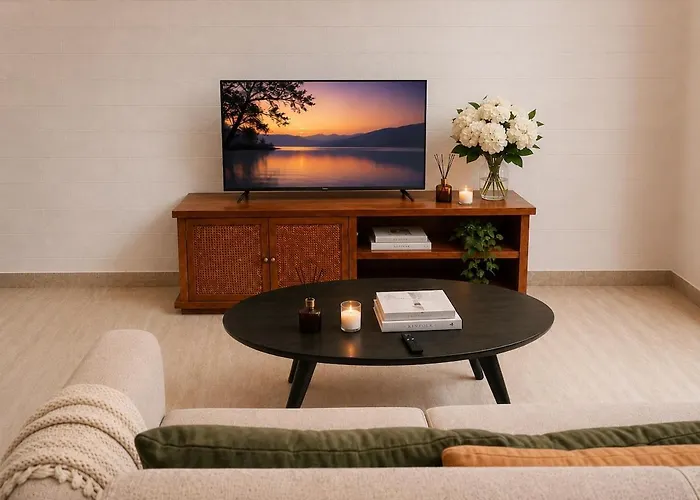 Oasis Elara 2br Private Pool Ferienhaus *